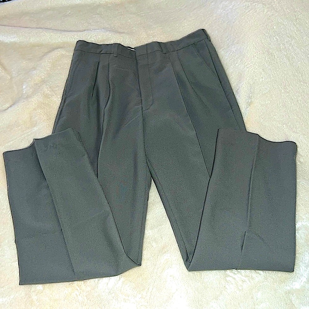 🔴 CLEARANCE 👖 PERMA PRESS NO-IRON PLEATED GRAY CASUAL DRESS PANTS Men’s W32 L34